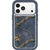 iPhone 17 Pro Max Defender Series Pro XT Realtree APX Case